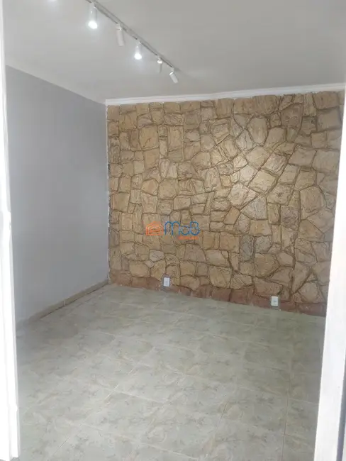 Casa com 2 quartos para alugar, 70m2 em Riviera Fluminense, Macae - RJ - imagem 5 Foto 5 de Casa com 2 quartos para alugar, 70m2 em Riviera Fluminense, Macae - RJ