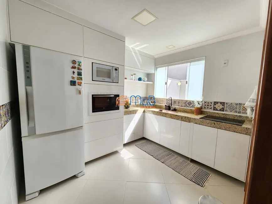 Casa com 2 quartos à venda, 100m2 em Residencial Rio das Ostras, Rio Das Ostras - RJ - imagem 4 Foto 4 de Casa com 2 quartos à venda, 100m2 em Residencial Rio das Ostras, Rio Das Ostras - RJ