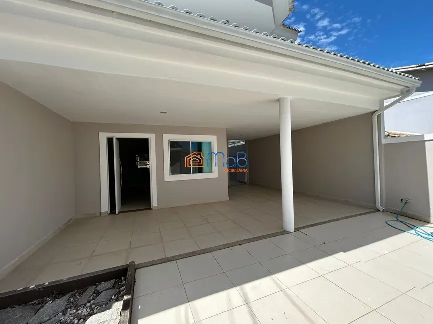 Casa com 3 quartos à venda, 194m2 em Lagoa, Macae - RJ - imagem 3 Foto 3 de Casa com 3 quartos à venda, 194m2 em Lagoa, Macae - RJ