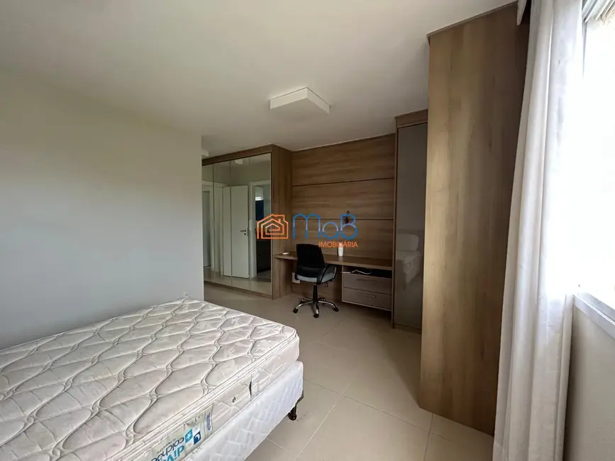 Casa de Condomínio com 3 quartos para alugar, 165m2 em Alphaville, Rio Das Ostras - RJ - imagem 6 Foto 6 de Casa de Condomínio com 3 quartos para alugar, 165m2 em Alphaville, Rio Das Ostras - RJ