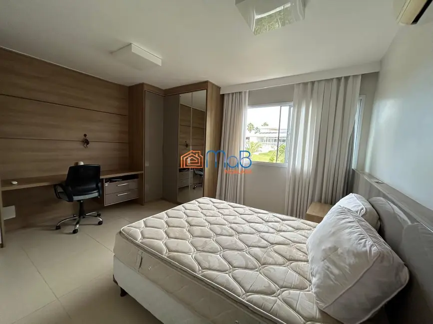 Casa de Condomínio com 3 quartos para alugar, 165m2 em Alphaville, Rio Das Ostras - RJ - imagem 7 Foto 7 de Casa de Condomínio com 3 quartos para alugar, 165m2 em Alphaville, Rio Das Ostras - RJ