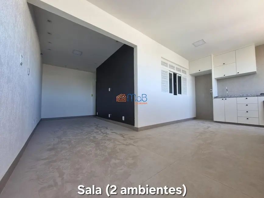 Apartamento com 1 quarto para alugar, 60m2 em Centro, Macae - RJ - imagem 4 Foto 4 de Apartamento com 1 quarto para alugar, 60m2 em Centro, Macae - RJ
