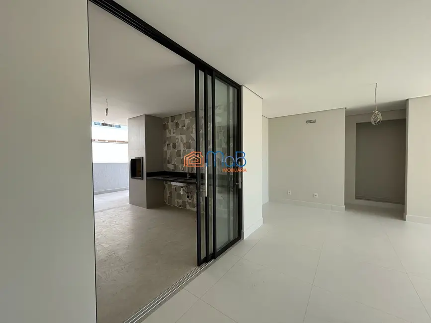Casa de Condomínio com 3 quartos à venda, 197m2 em Lagoa, Macae - RJ - imagem 6 Foto 6 de Casa de Condomínio com 3 quartos à venda, 197m2 em Lagoa, Macae - RJ