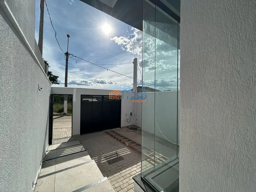 Casa com 2 quartos à venda, 60m2 em Jardim Vitória, Macae - RJ - imagem 3 Foto 3 de Casa com 2 quartos à venda, 60m2 em Jardim Vitória, Macae - RJ