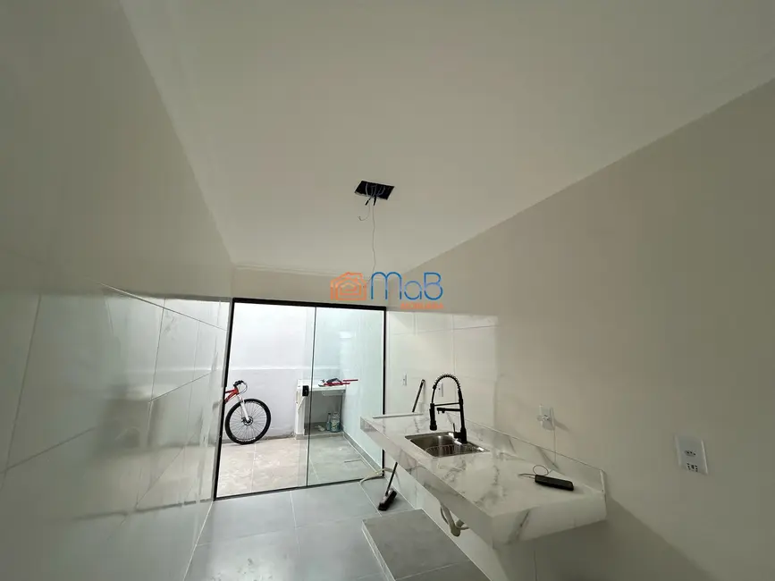 Casa com 2 quartos à venda, 60m2 em Jardim Vitória, Macae - RJ - imagem 7 Foto 7 de Casa com 2 quartos à venda, 60m2 em Jardim Vitória, Macae - RJ