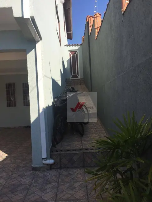 Casa com 5 quartos à venda, 386m2 em Jardim Nova Bragança, Braganca Paulista - SP - imagem 9 Foto 9 de Casa com 5 quartos à venda, 386m2 em Jardim Nova Bragança, Braganca Paulista - SP