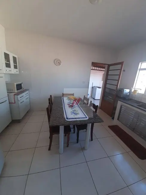 Foto 8 de Casa com 2 quartos à venda, 250m2 em Jardim das Laranjeiras, Braganca Paulista - SP