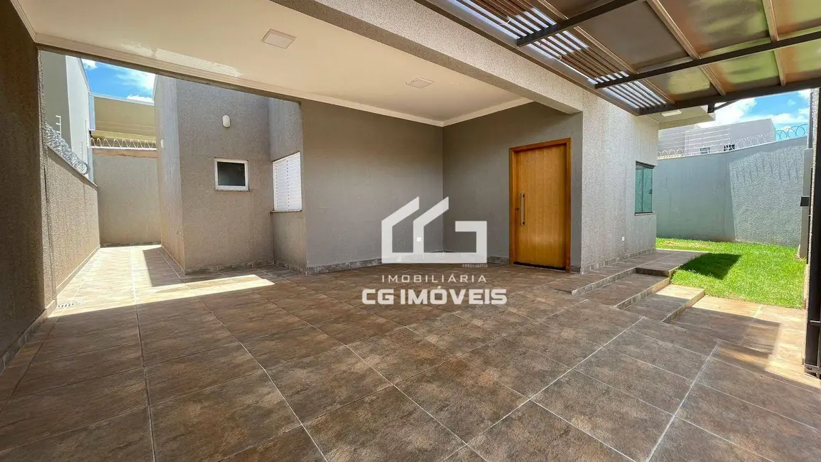 Foto 1 de Casa com 2 quartos à venda, 225m2 em Parque Residencial Rita Vieira, Campo Grande - MS