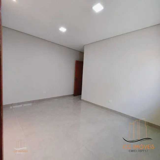 Foto 4 de Casa com 2 quartos à venda, 180m2 em Moreninha, Campo Grande - MS