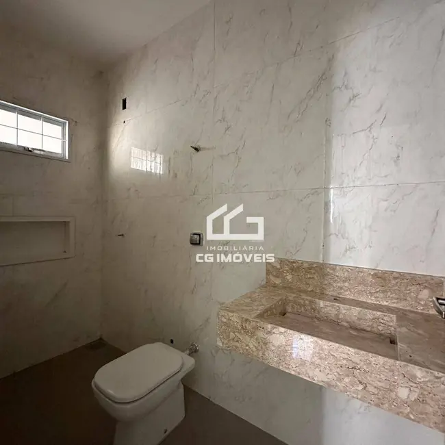 Foto 9 de Casa com 3 quartos à venda, 245m2 em Vila Carvalho, Campo Grande - MS