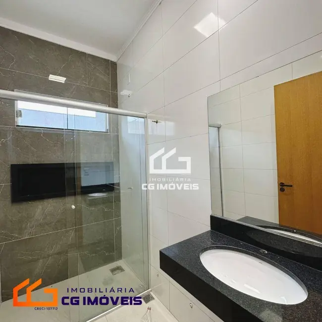 Foto 8 de Casa com 3 quartos à venda, 228m2 em Santo Antônio, Campo Grande - MS