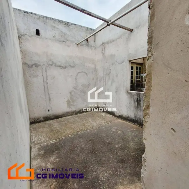 Casa com 2 quartos à venda, 200m2 em Monte Castelo, Campo Grande - MS - imagem 8 Foto 8 de Casa com 2 quartos à venda, 200m2 em Monte Castelo, Campo Grande - MS