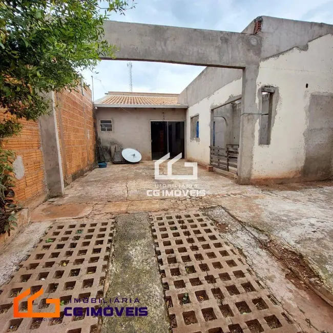 Casa com 2 quartos à venda, 200m2 em Monte Castelo, Campo Grande - MS - imagem 3 Foto 3 de Casa com 2 quartos à venda, 200m2 em Monte Castelo, Campo Grande - MS