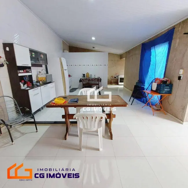 Casa com 2 quartos à venda, 200m2 em Monte Castelo, Campo Grande - MS - imagem 4 Foto 4 de Casa com 2 quartos à venda, 200m2 em Monte Castelo, Campo Grande - MS