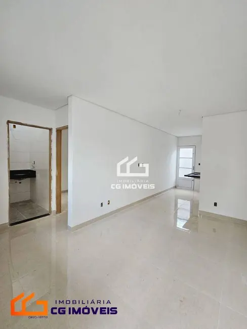 Foto 2 de Casa com 2 quartos à venda, 97m2 em Conjunto Habitacional Jardim Talismã, Campo Grande - MS
