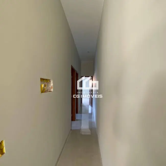 Casa com 3 quartos à venda, 180m2 em Conjunto Aero Rancho, Campo Grande - MS - imagem 8 Foto 8 de Casa com 3 quartos à venda, 180m2 em Conjunto Aero Rancho, Campo Grande - MS