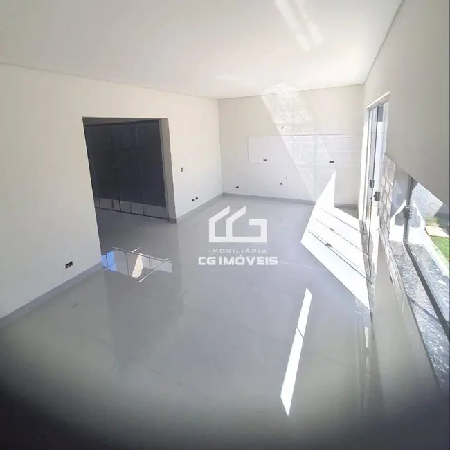 Sobrado com 3 quartos à venda, 150m2 em Campo Grande - MS - imagem 3 Foto 3 de Sobrado com 3 quartos à venda, 150m2 em Campo Grande - MS