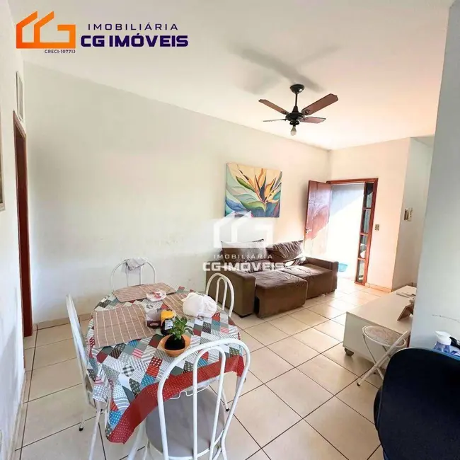 Casa com 3 quartos à venda, 184m2 em Jardim Presidente, Campo Grande - MS - imagem 4 Foto 4 de Casa com 3 quartos à venda, 184m2 em Jardim Presidente, Campo Grande - MS