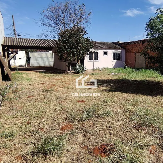 Casa com 3 quartos à venda, 411m2 em Parque Residencial Rita Vieira, Campo Grande - MS - imagem 3 Foto 3 de Casa com 3 quartos à venda, 411m2 em Parque Residencial Rita Vieira, Campo Grande - MS