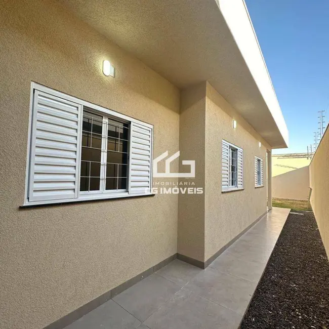 Foto 9 de Casa com 3 quartos à venda, 198m2 em Jardim Tijuca, Campo Grande - MS