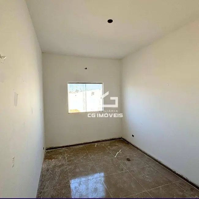 Casa com 2 quartos à venda, 67m2 em Jardim Presidente, Campo Grande - MS - imagem 3 Foto 3 de Casa com 2 quartos à venda, 67m2 em Jardim Presidente, Campo Grande - MS