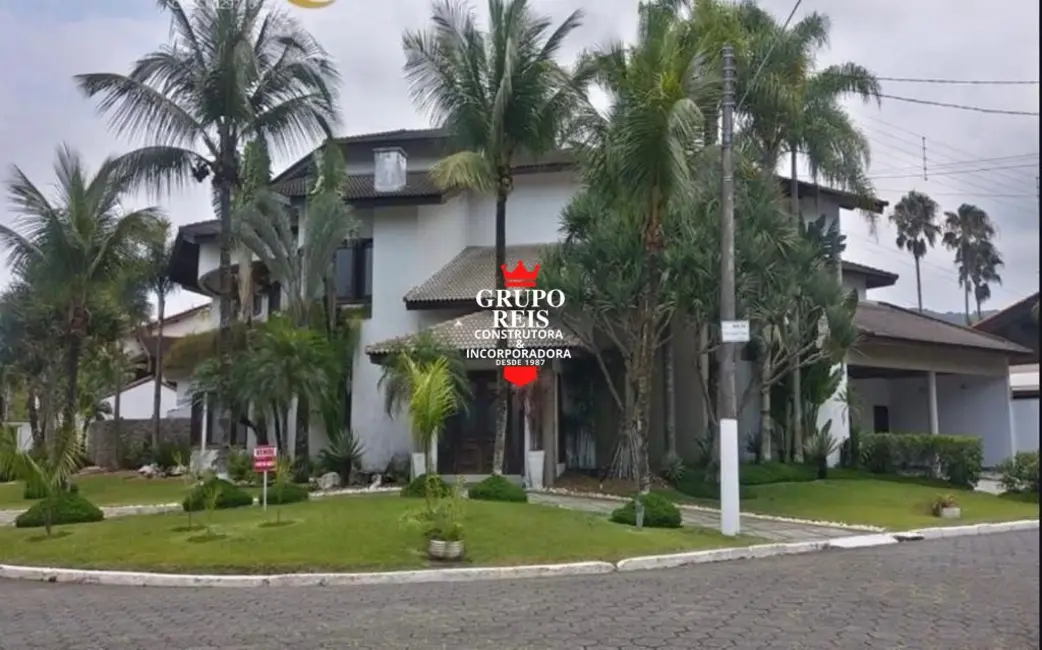 Foto 1 de Casa de Condomínio com 3 quartos à venda, 500m2 em Jardim Acapulco, Guaruja - SP