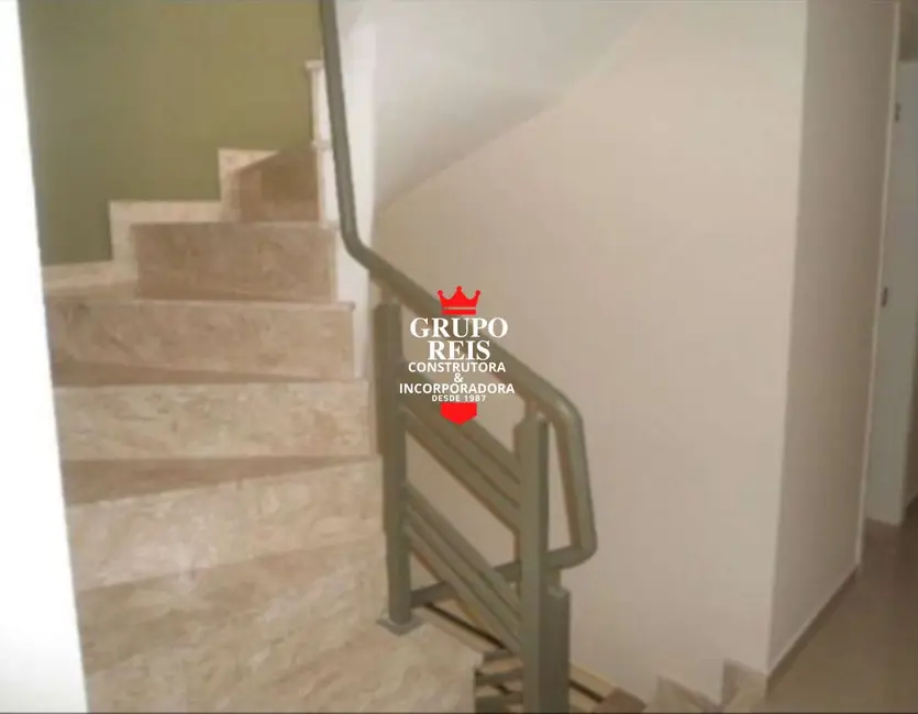 Casa de Condomínio com 3 quartos à venda, 150m2 em Vila Romero, São Paulo - SP - imagem 5 Foto 5 de Casa de Condomínio com 3 quartos à venda, 150m2 em Vila Romero, São Paulo - SP