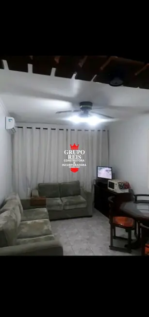 Foto 1 de Apartamento com 2 quartos para alugar, 84m2 em Loteamento João Batista Julião, Guaruja - SP