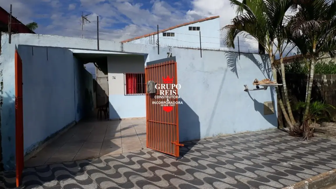 Foto 2 de Casa com 2 quartos para alugar, 60m2 em Cidade da Criança, Praia Grande - SP