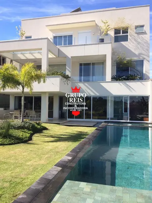 Foto 1 de Casa de Condomínio com 7 quartos à venda, 1350m2 em Tamboré, Santana De Parnaiba - SP