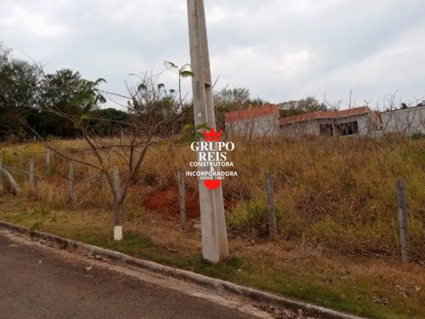 Foto 2 de Terreno / Lote à venda, 250m2 em Piracaia - SP