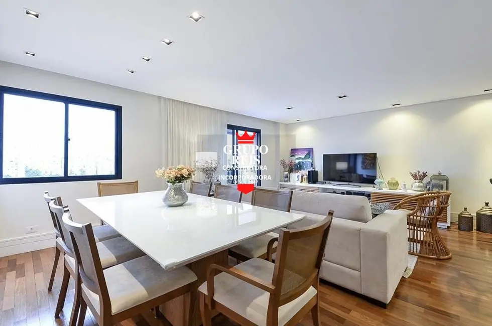 Foto 1 de Apartamento com 3 quartos à venda, 140m2 em Moema, São Paulo - SP