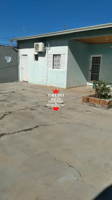 Foto 2 de Loja com 3 quartos à venda, 103m2 em Tiradentes, Campo Grande - MS