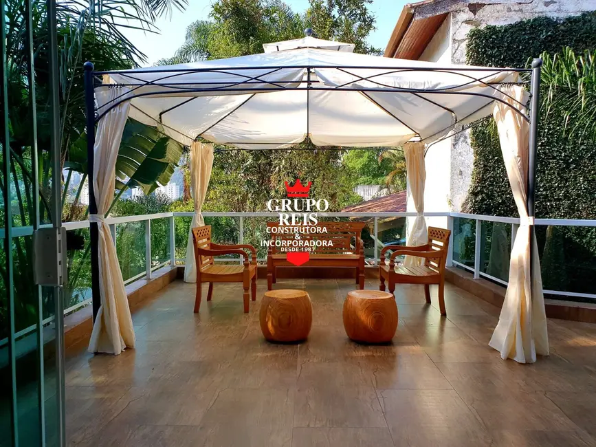 Foto 3 de Casa com 3 quartos à venda, 500m2 em Vila Albertina, São Paulo - SP