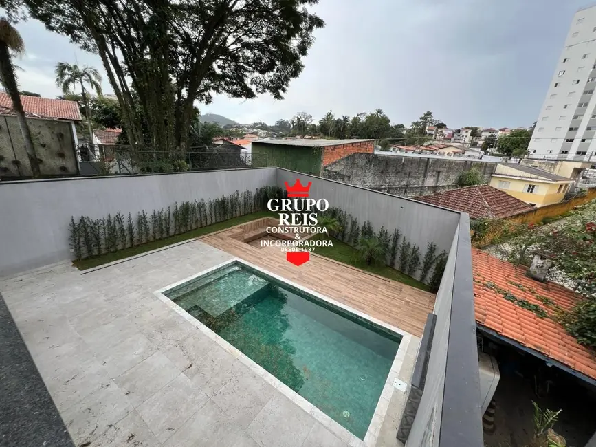 Foto 2 de Casa com 4 quartos à venda, 400m2 em Vila Albertina, São Paulo - SP