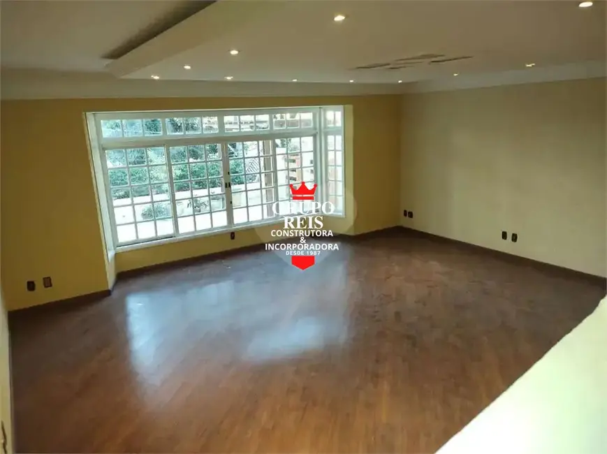 Foto 8 de Casa com 4 quartos à venda, 272m2 em Vila Albertina, São Paulo - SP