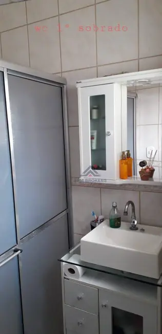 Sobrado com 2 quartos à venda, 172m2 em Jardim do Estádio, Santo Andre - SP - imagem 6 Foto 6 de Sobrado com 2 quartos à venda, 172m2 em Jardim do Estádio, Santo Andre - SP