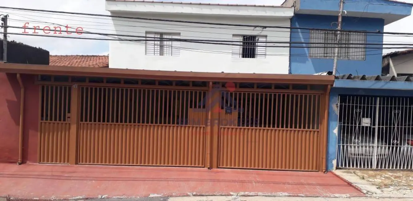 Sobrado com 2 quartos à venda, 172m2 em Jardim do Estádio, Santo Andre - SP - imagem 2 Foto 2 de Sobrado com 2 quartos à venda, 172m2 em Jardim do Estádio, Santo Andre - SP