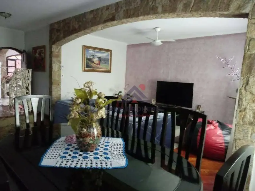 Foto 6 de Sobrado com 3 quartos à venda, 200m2 em Vila Linda, Santo Andre - SP