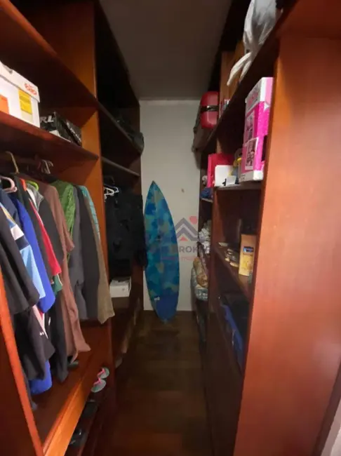 Foto 6 de Sobrado com 4 quartos à venda, 233m2 em Vila São Pedro, Santo Andre - SP