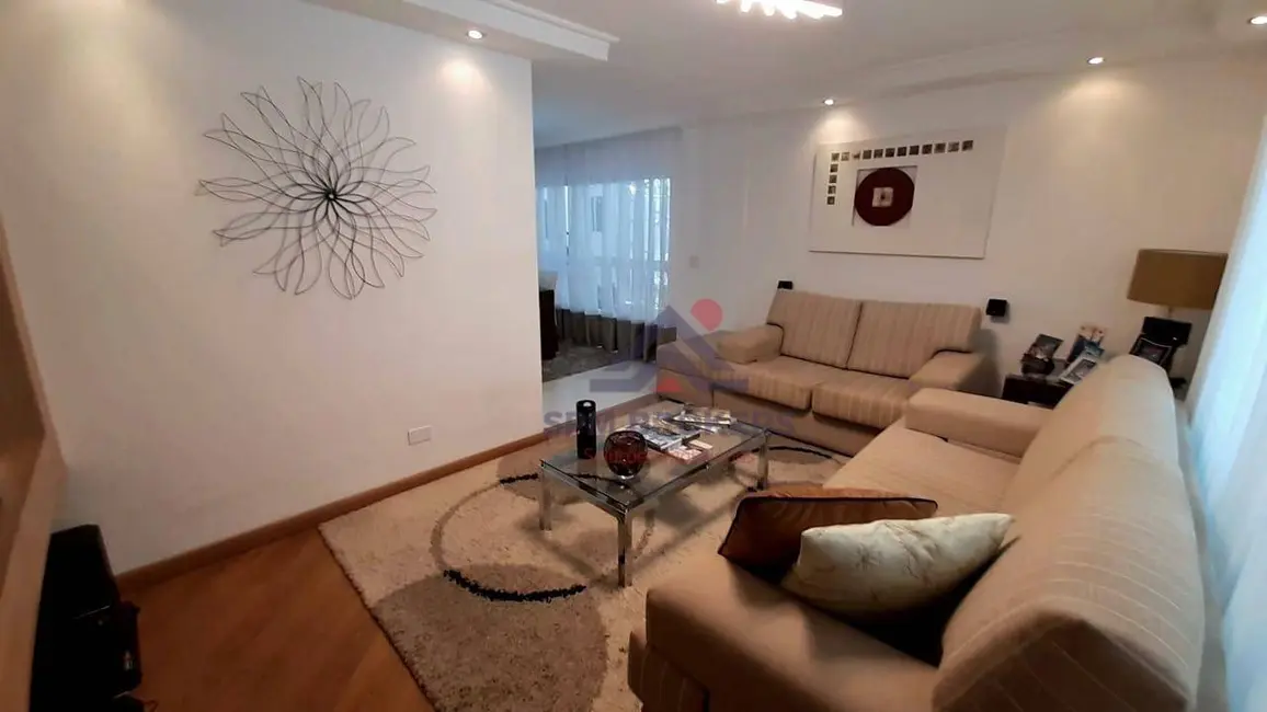 Sobrado com 3 quartos à venda, 270m2 em Campestre, Santo Andre - SP - imagem 5 Foto 5 de Sobrado com 3 quartos à venda, 270m2 em Campestre, Santo Andre - SP