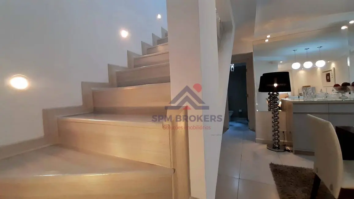 Sobrado com 3 quartos à venda, 270m2 em Campestre, Santo Andre - SP - imagem 9 Foto 9 de Sobrado com 3 quartos à venda, 270m2 em Campestre, Santo Andre - SP