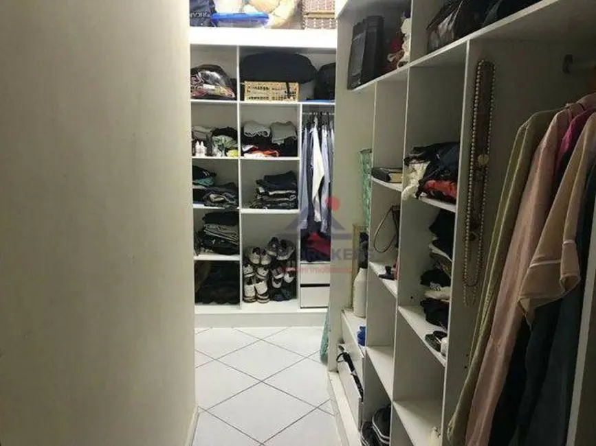 Foto 7 de Sobrado com 3 quartos à venda, 290m2 em Vila Mazzei, Santo Andre - SP