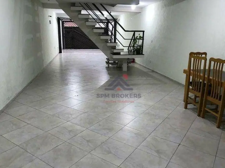 Foto 3 de Sobrado com 3 quartos à venda, 290m2 em Vila Mazzei, Santo Andre - SP