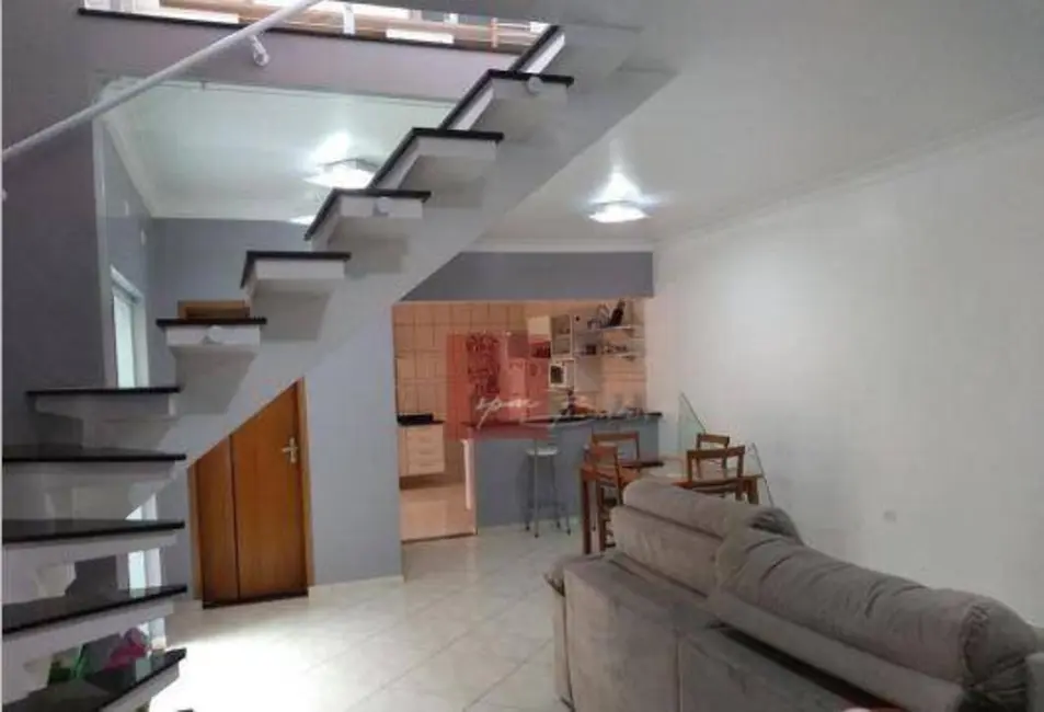 Sobrado com 2 quartos à venda, 215m2 em Vila Mazzei, Santo Andre - SP - imagem 9 Foto 9 de Sobrado com 2 quartos à venda, 215m2 em Vila Mazzei, Santo Andre - SP