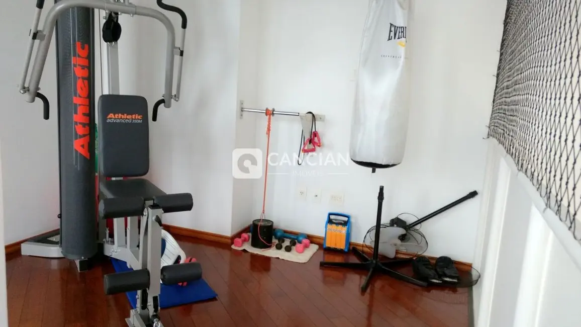 Cobertura com 3 quartos à venda, 230m2 em Centro, Santa Maria - RS - imagem 8 Foto 8 de Cobertura com 3 quartos à venda, 230m2 em Centro, Santa Maria - RS