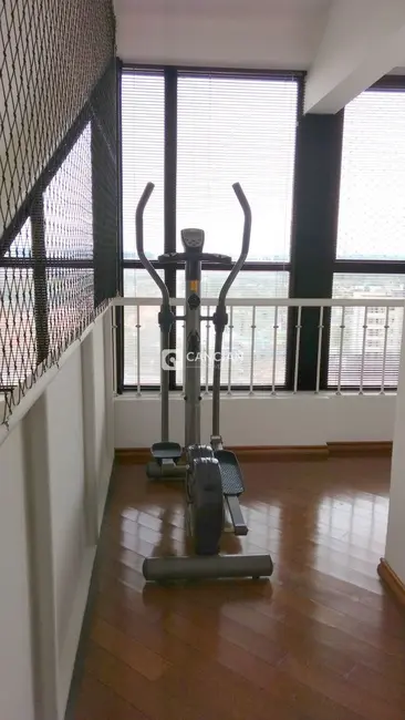 Cobertura com 3 quartos à venda, 230m2 em Centro, Santa Maria - RS - imagem 9 Foto 9 de Cobertura com 3 quartos à venda, 230m2 em Centro, Santa Maria - RS