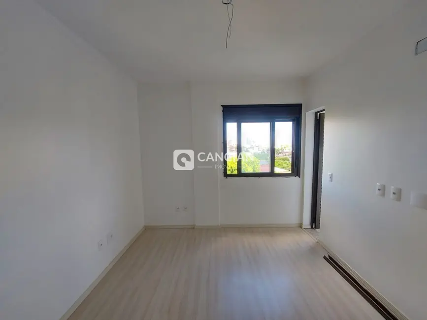 Foto 17 de Apartamento com 3 quartos à venda, 110m2 em Nossa Senhora das Dores, Santa Maria - RS