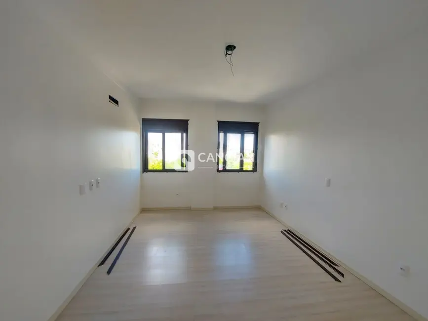 Foto 13 de Apartamento com 3 quartos à venda, 110m2 em Nossa Senhora das Dores, Santa Maria - RS