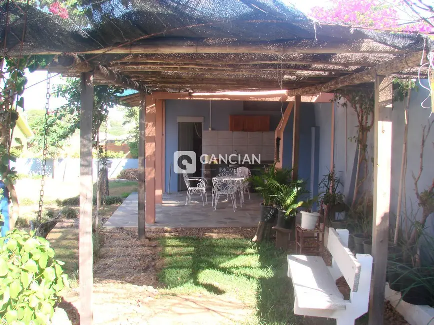 Casa com 3 quartos à venda, 400m2 em Pinheiro Machado, Santa Maria - RS - imagem 3 Foto 3 de Casa com 3 quartos à venda, 400m2 em Pinheiro Machado, Santa Maria - RS